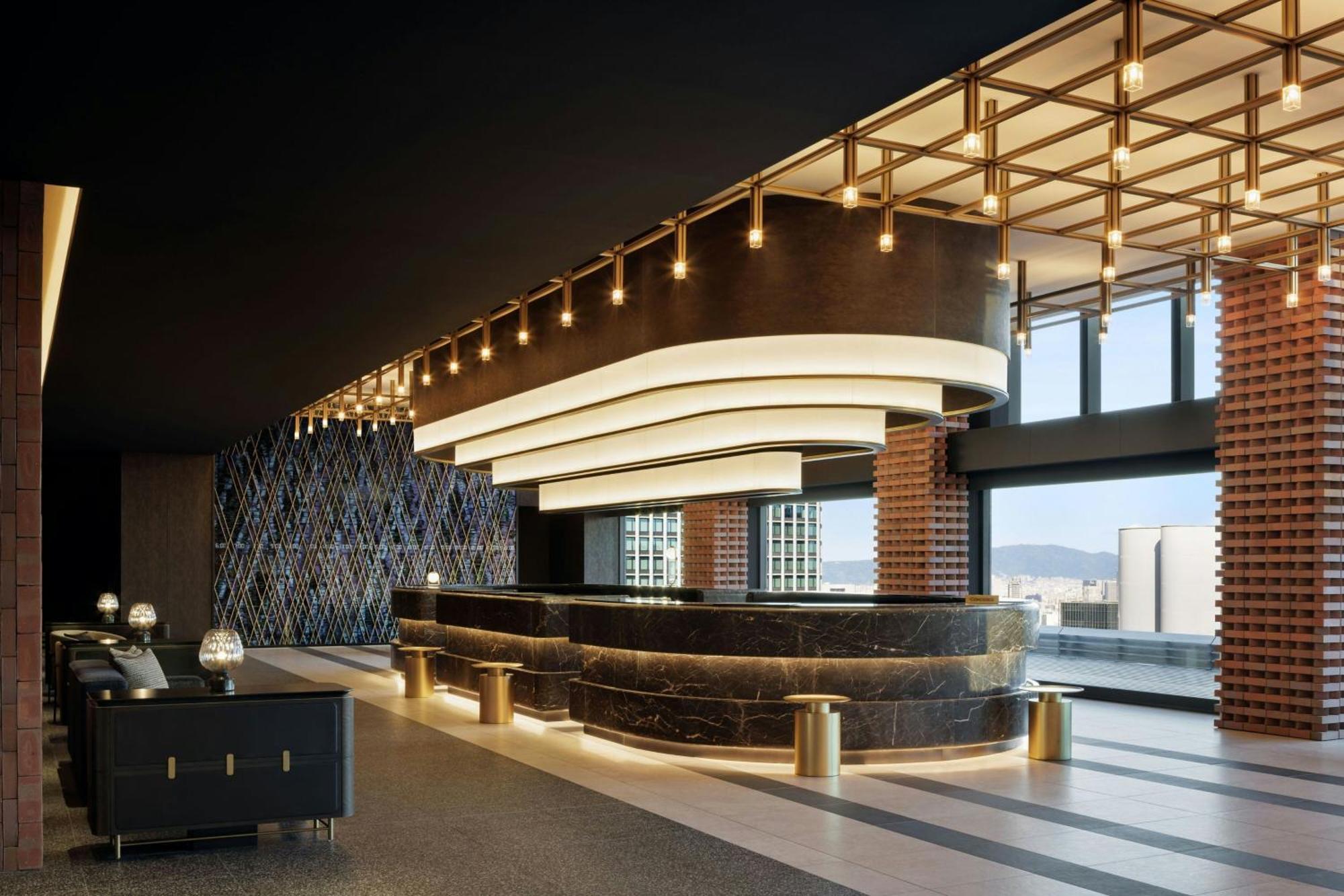 The Osaka Station Hotel, Autograph Collection Ngoại thất bức ảnh